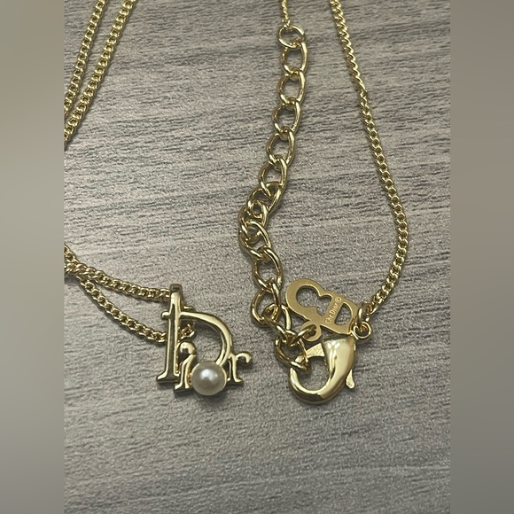 CHRISTIAN DIOR in Silver metal with Pearl - Picture 7 of 7